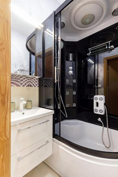 Luxury Apartment In Gedimino Av. VNO Exterior foto