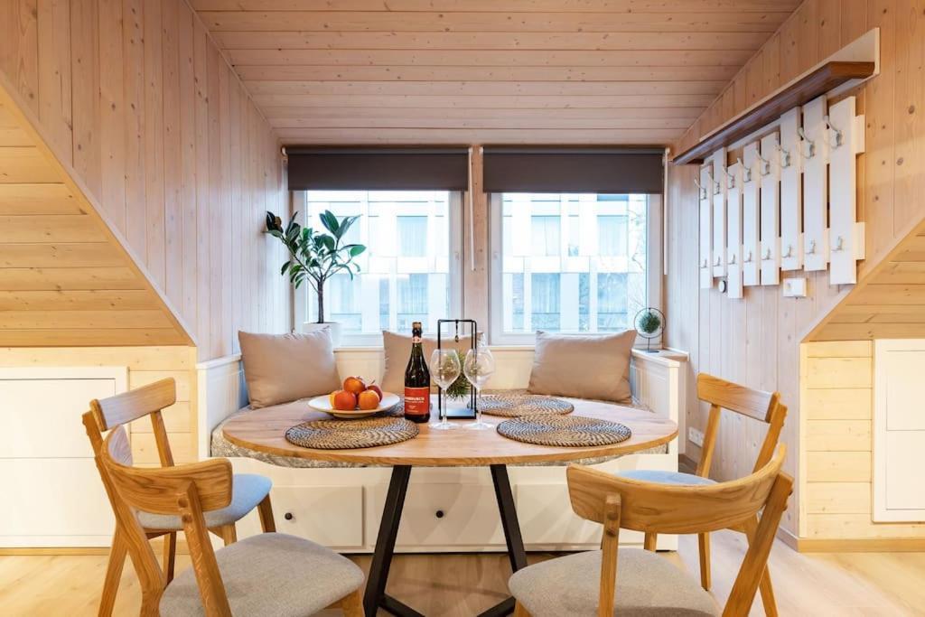 Luxury Apartment In Gedimino Av. VNO Exterior foto